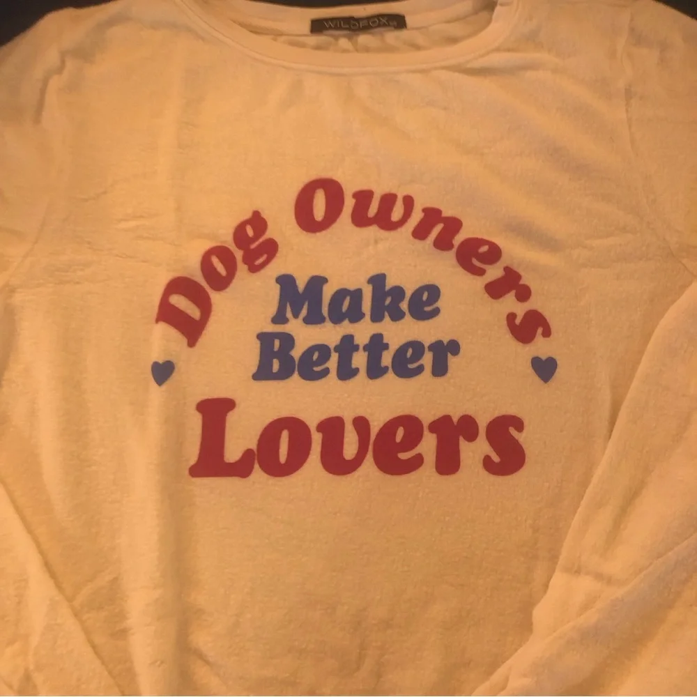 NEW $98 WILDFOX Dog Owners Better Lovers Sweatshirt in XS!